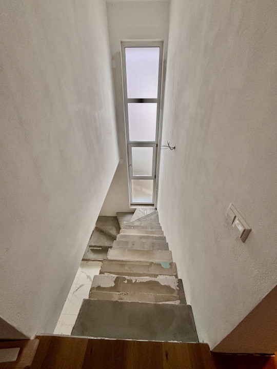 De vânzare: Casă tip duplex în Cartierul Arhitecților