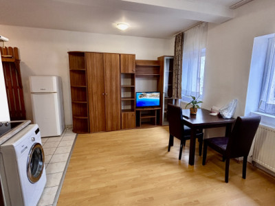 Garsonieră de vânzare – 28 mp - Etaj 4/5 cu lift- Ștefan cel Mare, Sibiu
