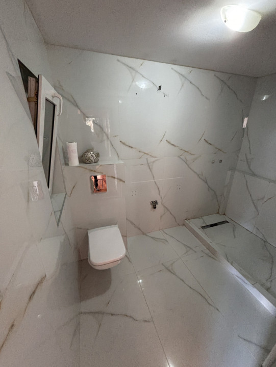 Casa la cheie - Zona Trei Stejari - Teren 975mp