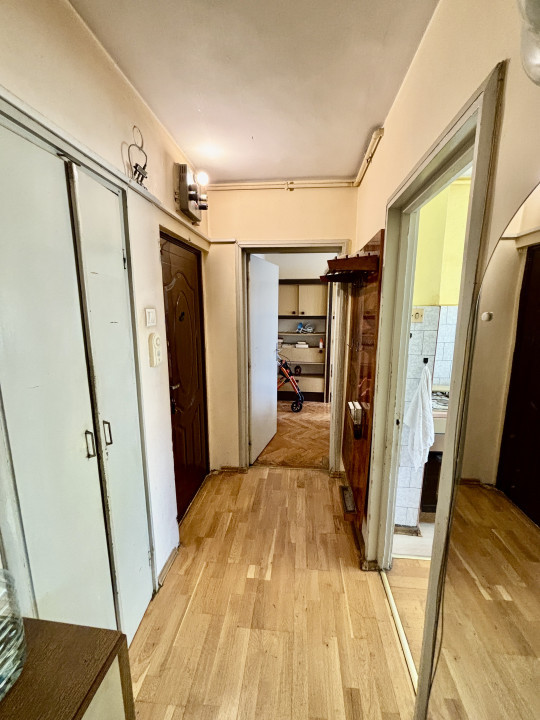 Apartament 3 camere – zonă centrală! Bd. Vasile Milea - lângă Poliție
