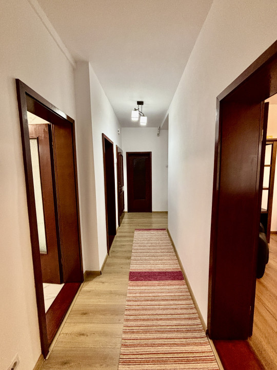 De închiriat apartament cu 3 camere la casă – Cartierul Ștrand, Sibiu