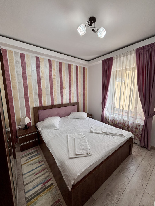 De vanzare - Pensiune zona centrala - 8 camere